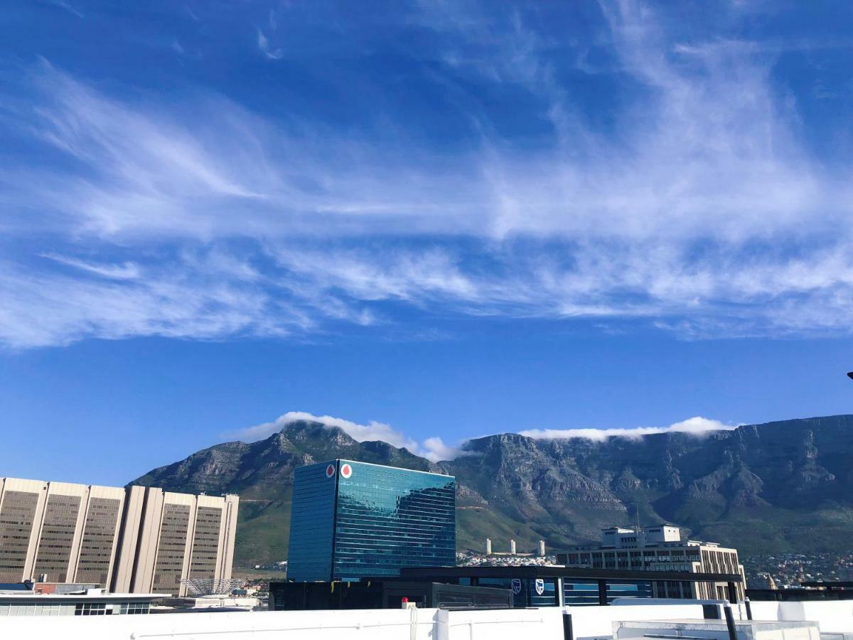 Luxury Onyx Penthouse With Sea Mountain Views By Cticc